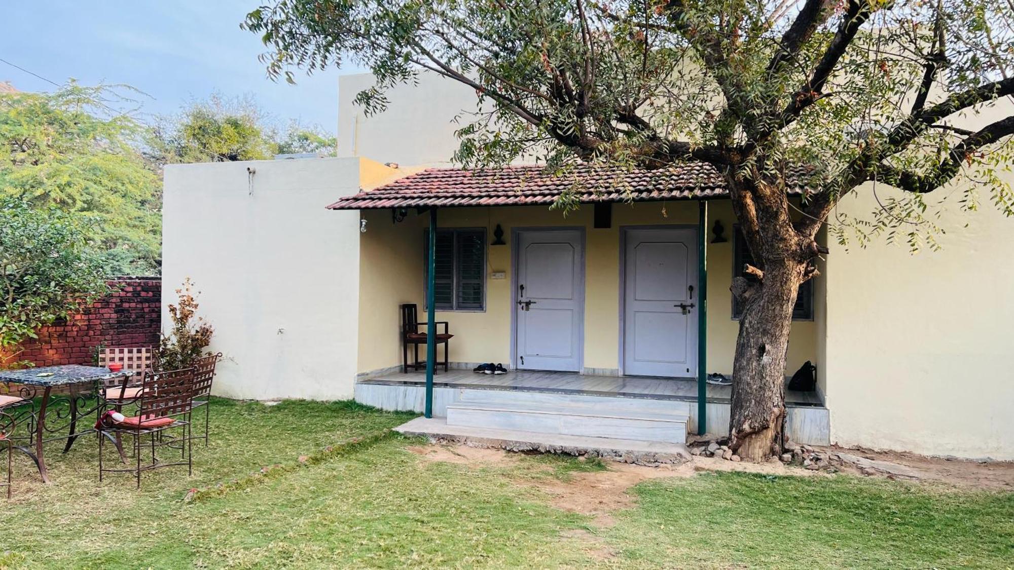 Jawai Balwant Villas Bijapur  Exterior photo